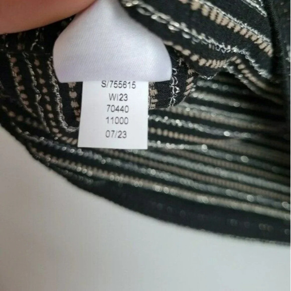 LOFT, New, Black Sparkle Puff Sleeve Square Neck Stretch Knit Top Size Medium - Picture 11 of 12